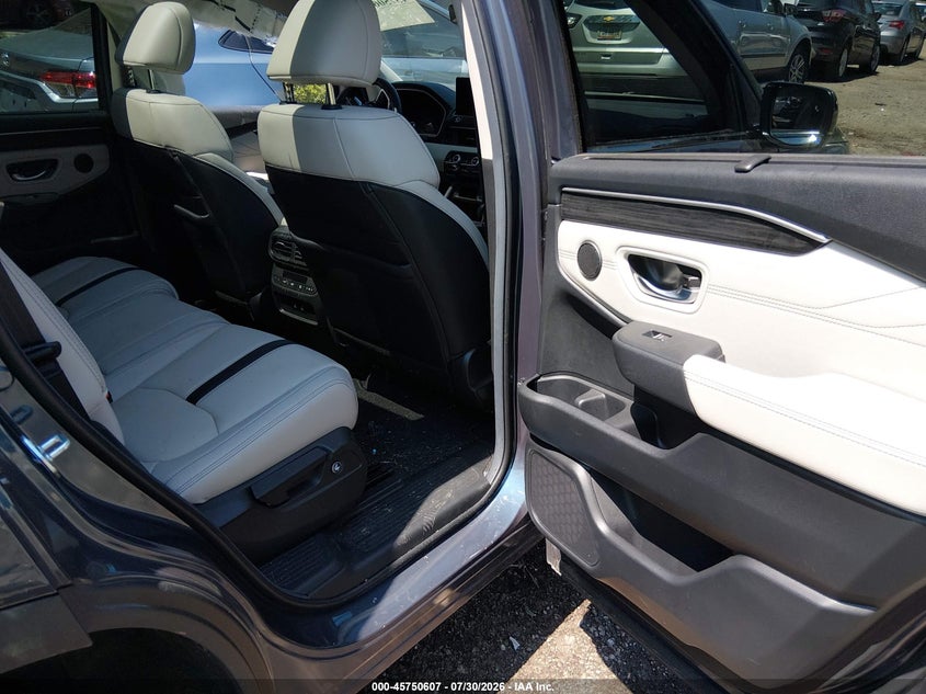 2026 HONDA PILOT auction photo 8