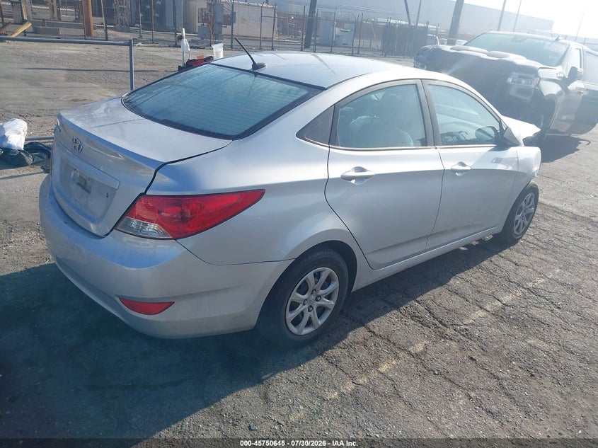 Vin: kmhct4ae0hu286518, lot: 46249367, hyundai accent se 20174
