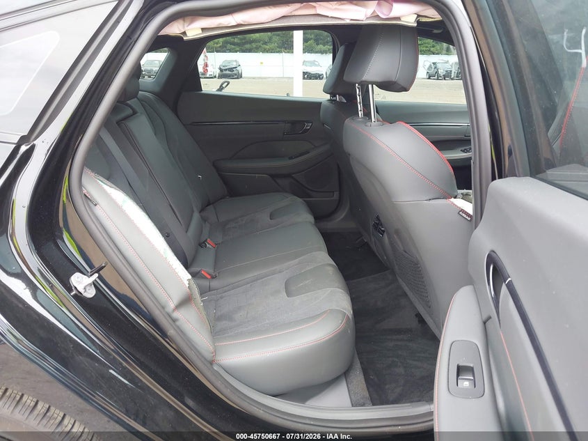 2026 HYUNDAI SONATA auction photo 8