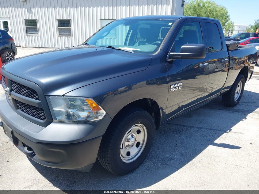 Vin: 1c6rr7fg9js291525, lot: 46249509, ram 1500 20182