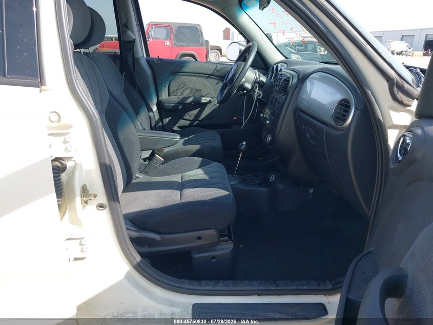 2005 CHRYSLER PT CRUISER auction photo 5