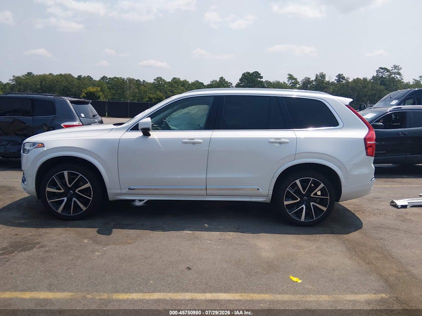 VOLVO XC90 - zdjęcie 15