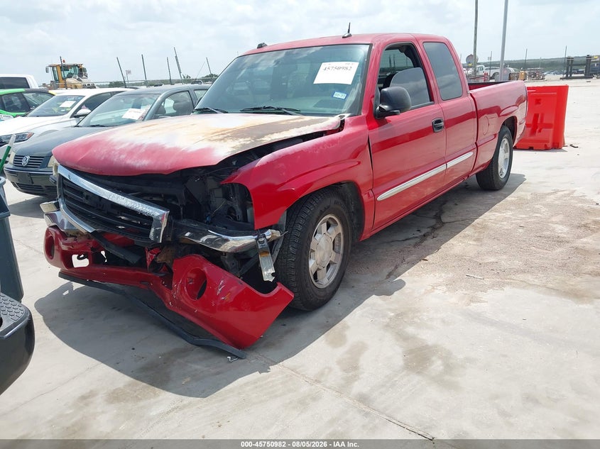 2005 GMC SIERRA PICKUP 5.3L V-8 295HP