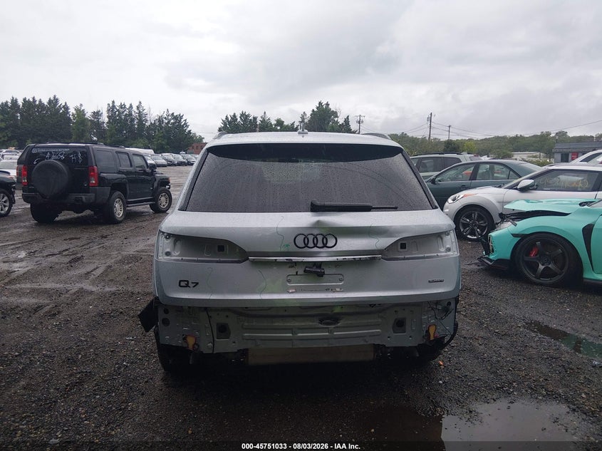 AUDI Q7 - zdjęcie 17