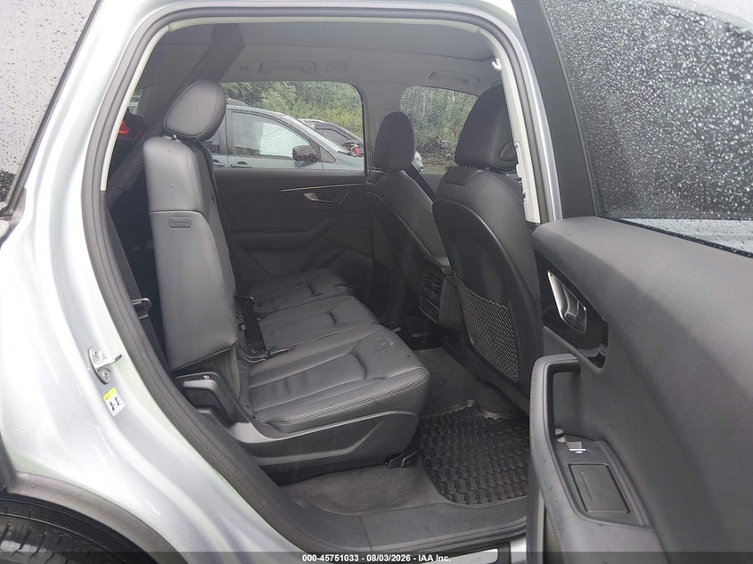 AUDI Q7 - zdjęcie 8