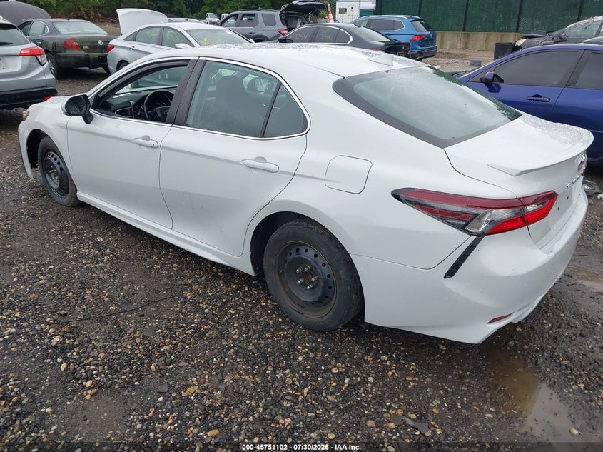 2022 TOYOTA CAMRY auction photo 3