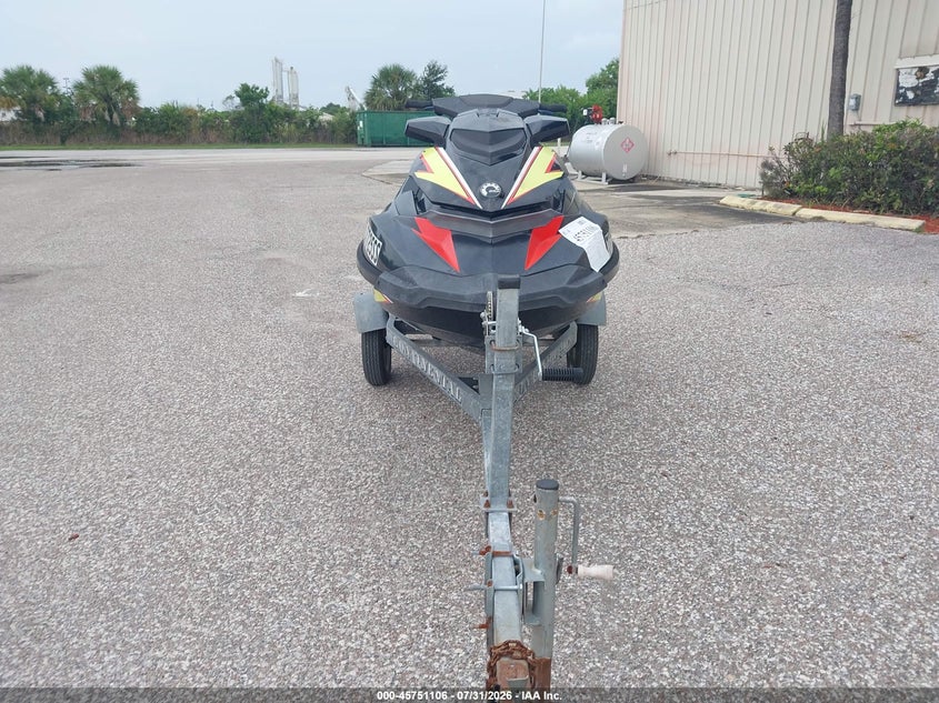 2015 SEADOO SEADOO auction photo 6