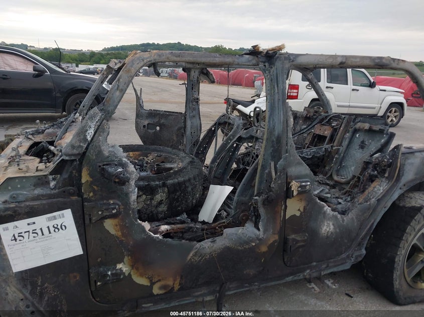 2019 JEEP WRANGLER UNLIMITED auction photo 6