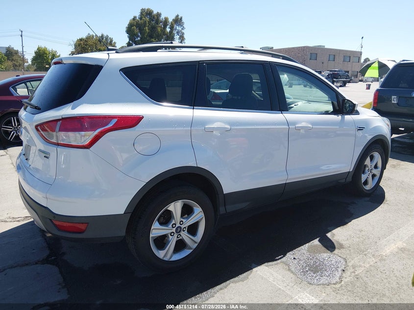Vin: 1fmcu0gxxfuc80396, lot: 46249936, ford escape se 20154