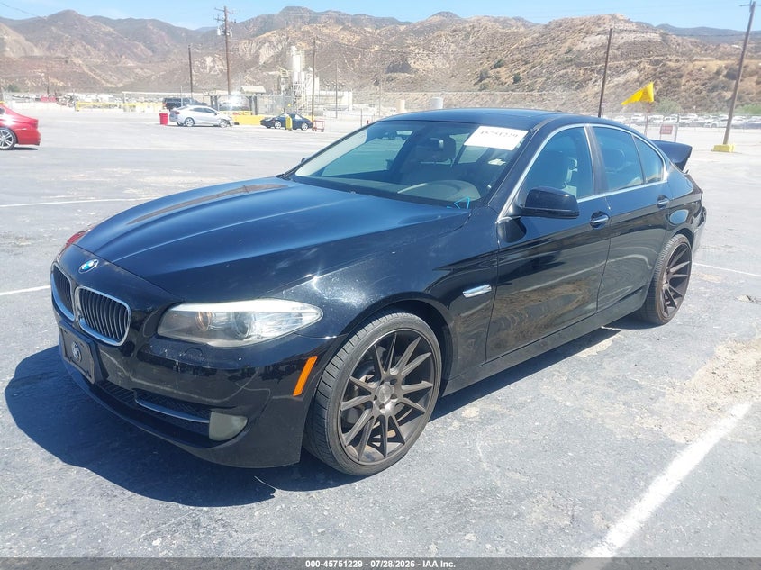 Vin: wbafr1c52bc749071, lot: 46249950, bmw 528i 20112