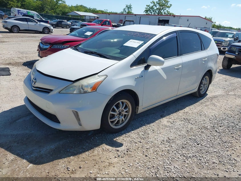 Vin: jtdzn3eu0d3278293, lot: 46249966, toyota prius v three 20132