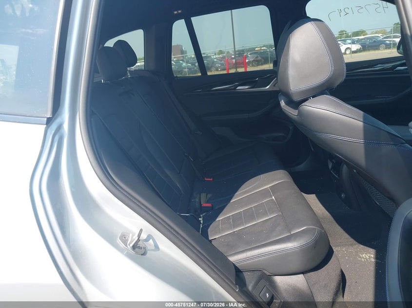 BMW X3 - zdjęcie 8