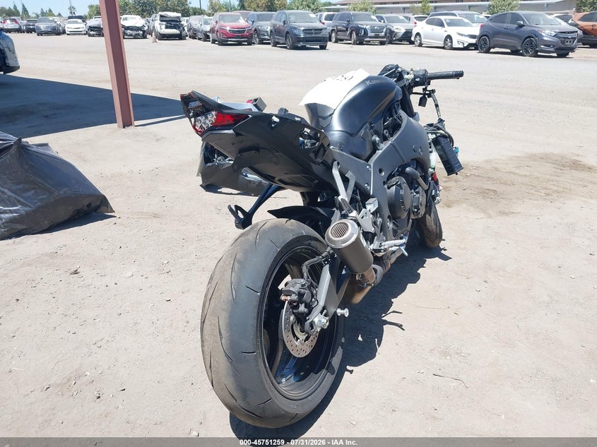 2025 KAWASAKI ZX1002 auction photo 4