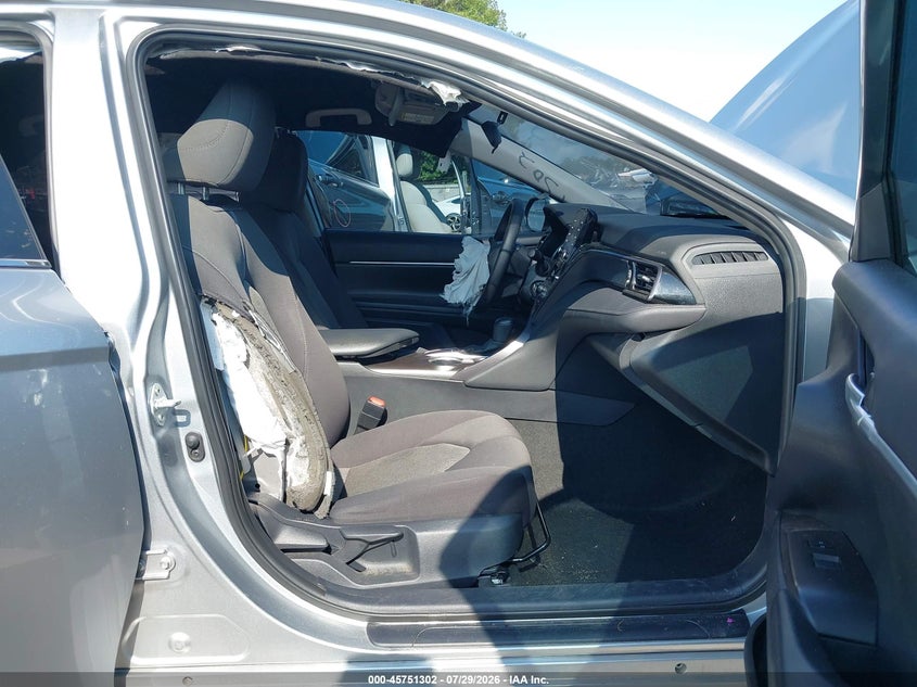 2023 TOYOTA CAMRY auction photo 5