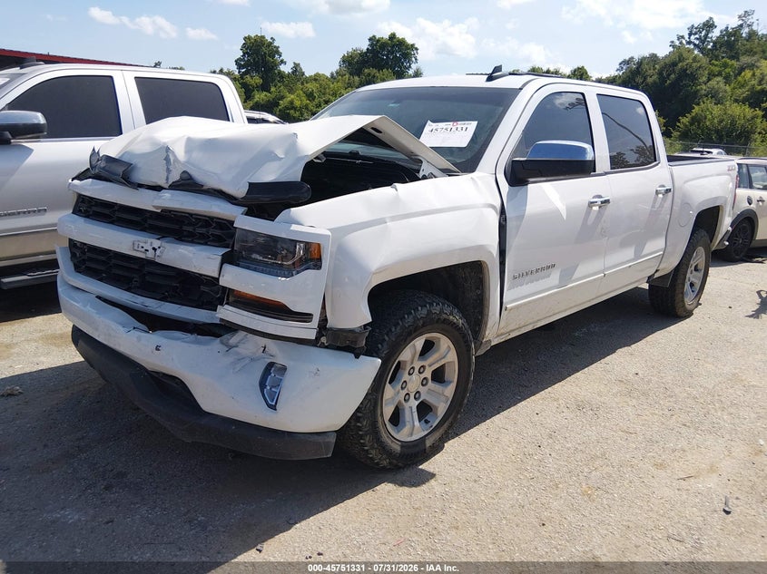 2016 Chevrolet Silverado, Front End, IAAI, VIN 3GCUKREC3GG313925 — photo 2
