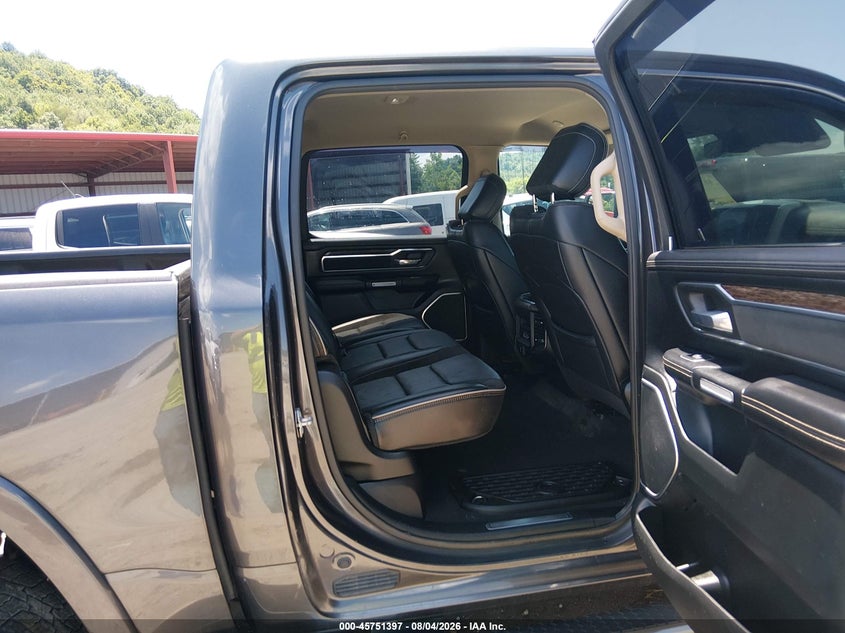 2019 RAM 1500 PICKUP 5.7L V-8 VVT, 395HP