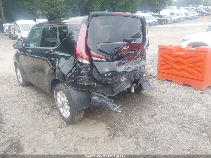2024 KIA SOUL auction photo 3
