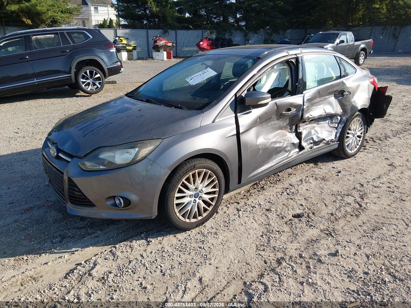 Vin: 1fadp3j25dl378310, lot: 46250125, ford focus titanium 20132