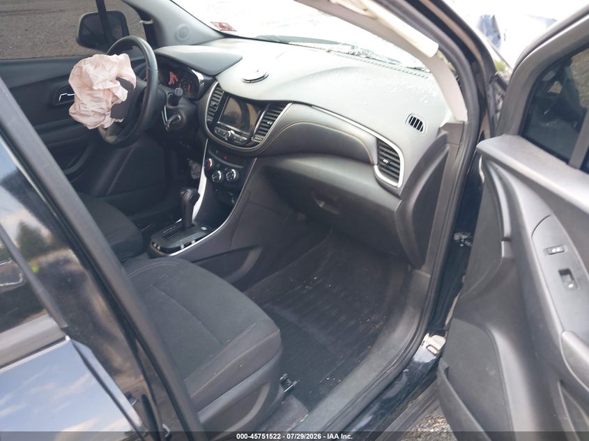 2019 CHEVROLET TRAX auction photo 5