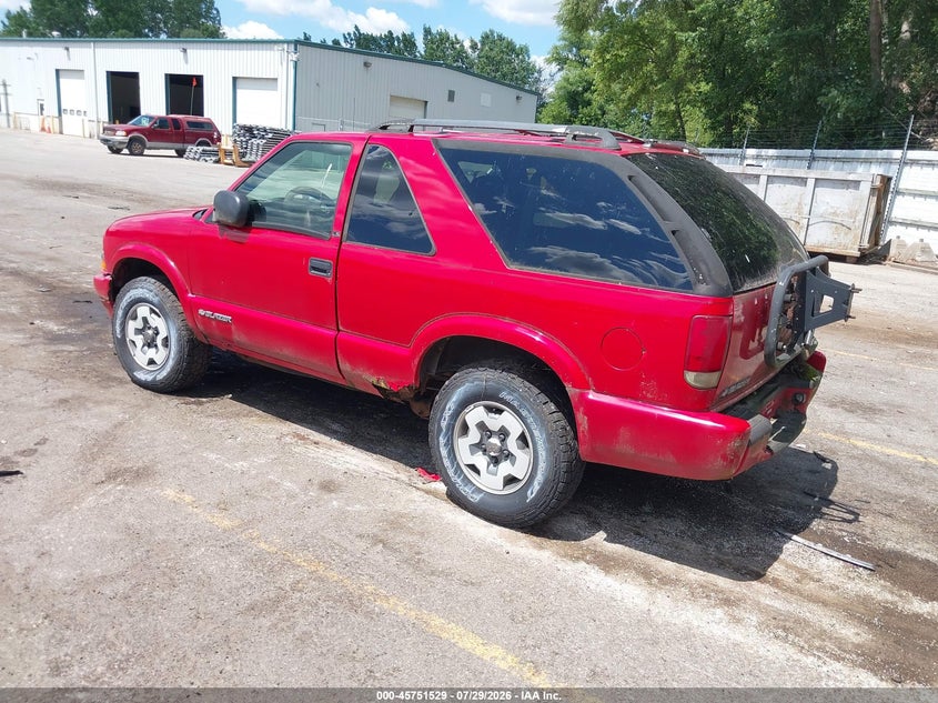 2003 CHEVROLET BLAZER auction photo 3