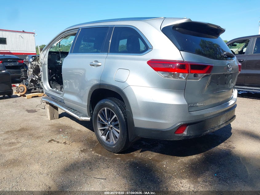 Vin: 5tdjzrfh0hs465611, lot: 46250252, toyota highlander xle 20173