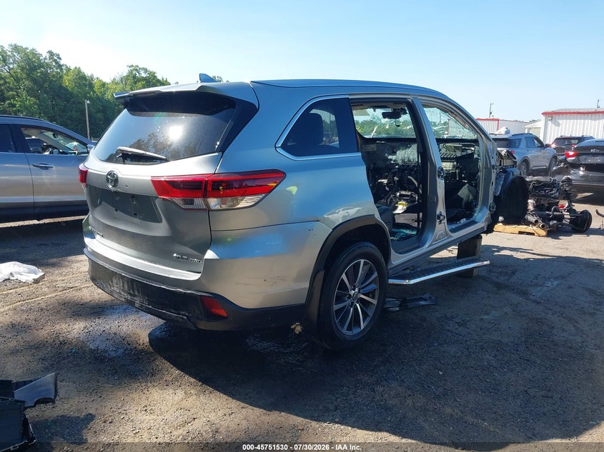 Vin: 5tdjzrfh0hs465611, lot: 46250252, toyota highlander xle 20174