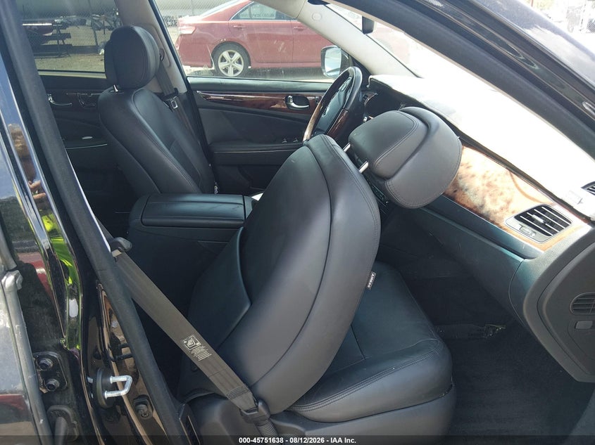2016 HYUNDAI EQUUS auction photo 5