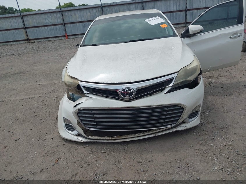 2013 TOYOTA AVALON auction photo 6