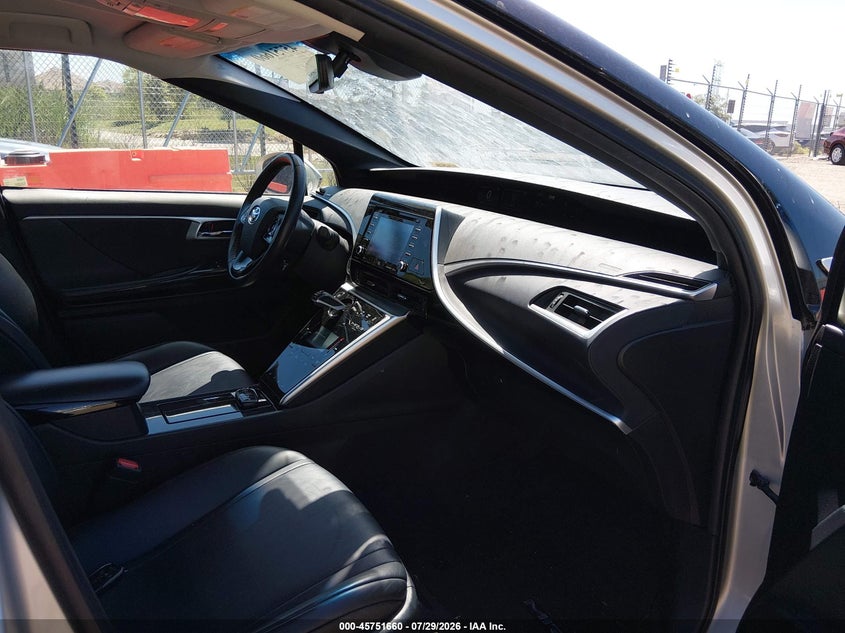 2019 TOYOTA MIRAI auction photo 5