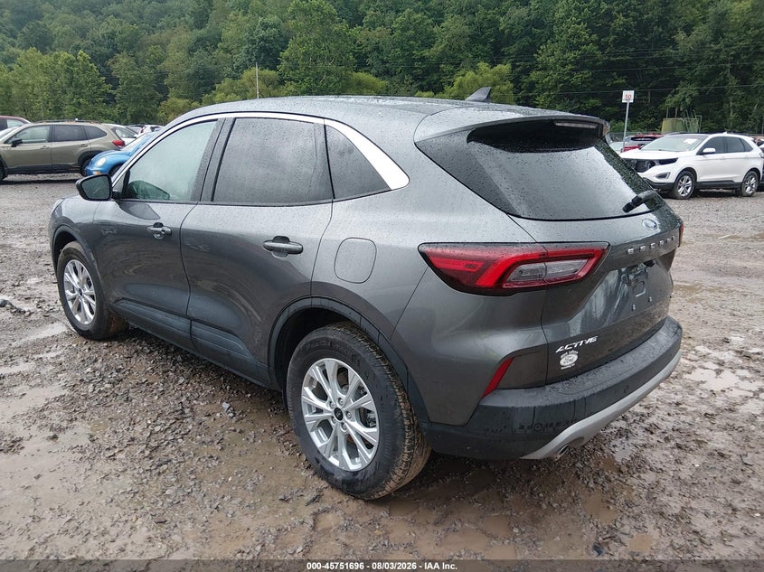 Vin: 1fmcu9gn7pua53347, lot: 46250418, ford escape active 20233