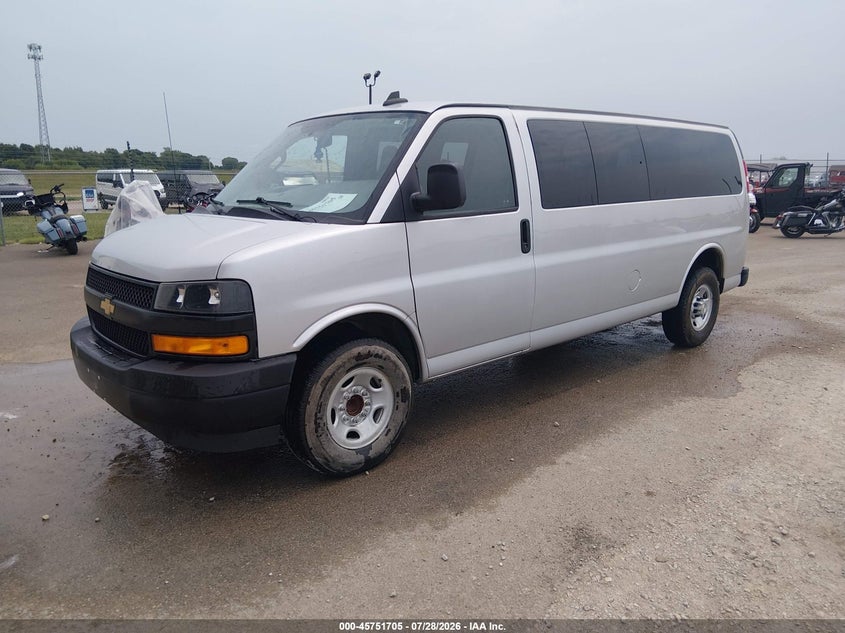 2021 CHEVROLET EXPRESS PASSENGER auction photo 2