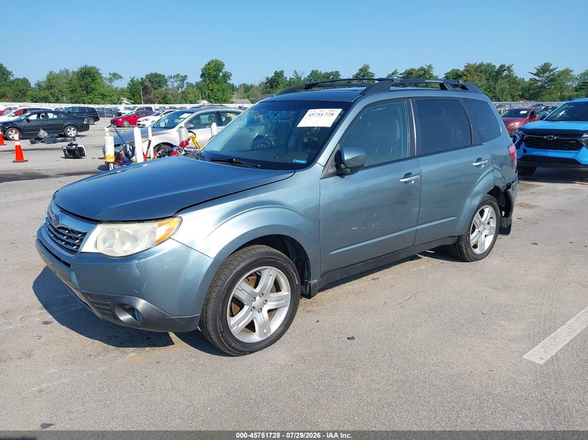 2009 SUBARU FORESTER auction photo 2