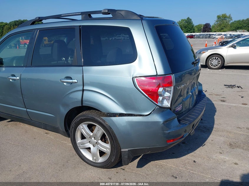 2009 SUBARU FORESTER auction photo 6