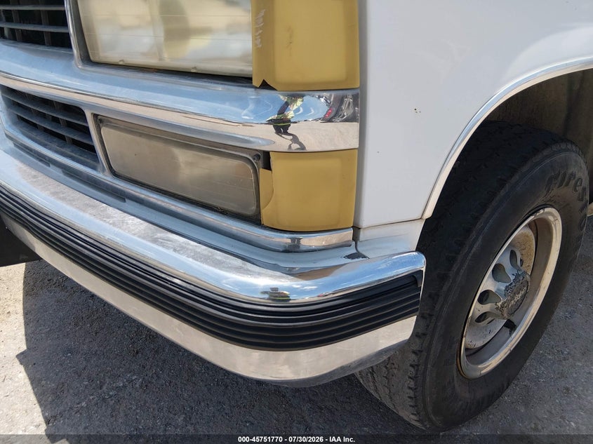 1998 CHEVROLET C/K 2500 auction photo 6