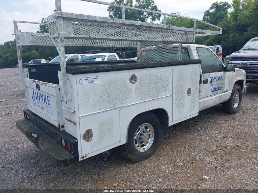 1999 CHEVROLET C/K 3500 auction photo 4