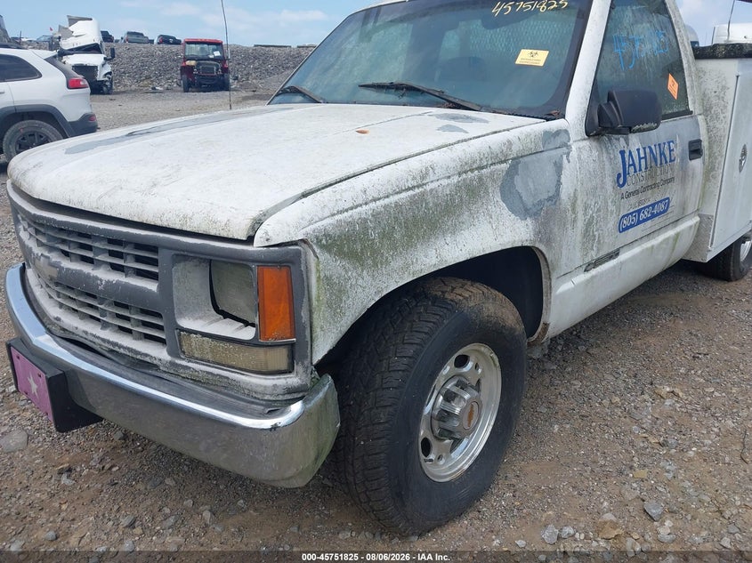 1999 CHEVROLET C/K 3500 auction photo 6