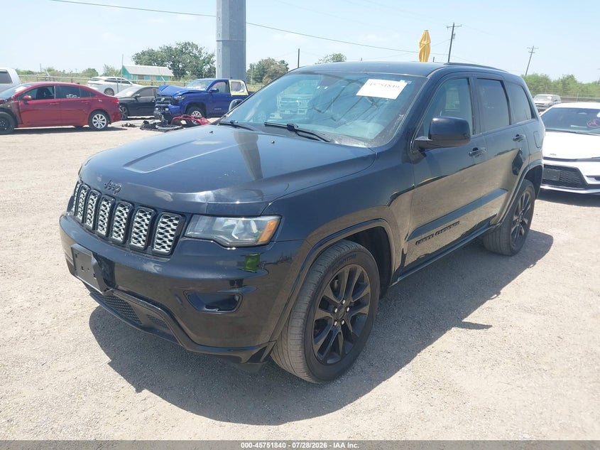 2017 JEEP GRAND CHEROKEE auction photo 2