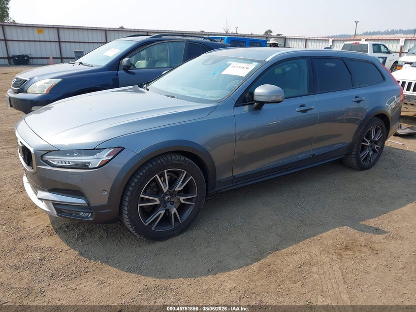 VOLVO V90 CROSS COUNTRY 2017 VIN YV4A22NL5H1001659