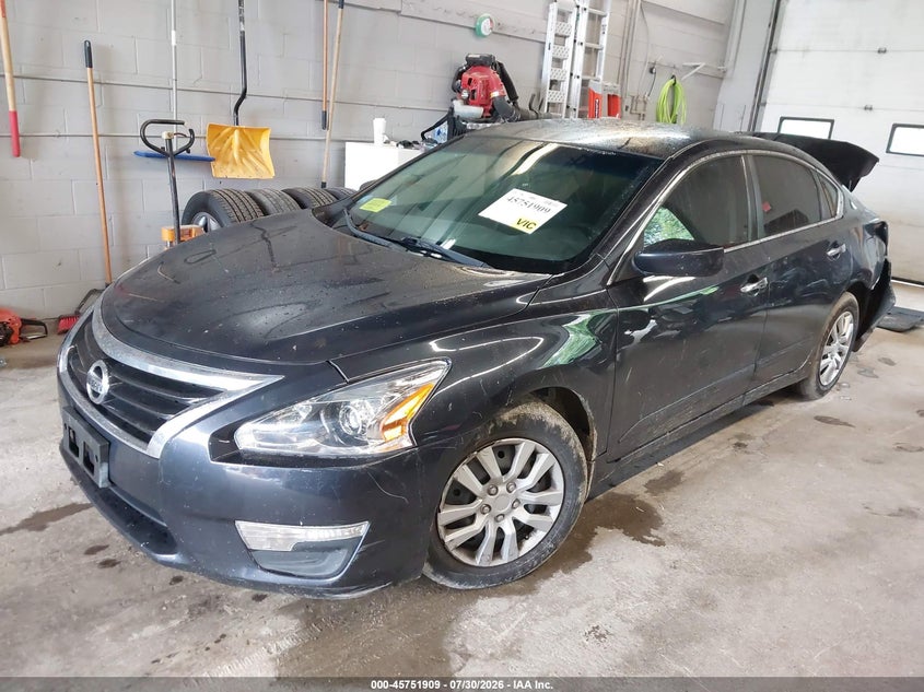 2015 NISSAN ALTIMA auction photo 2