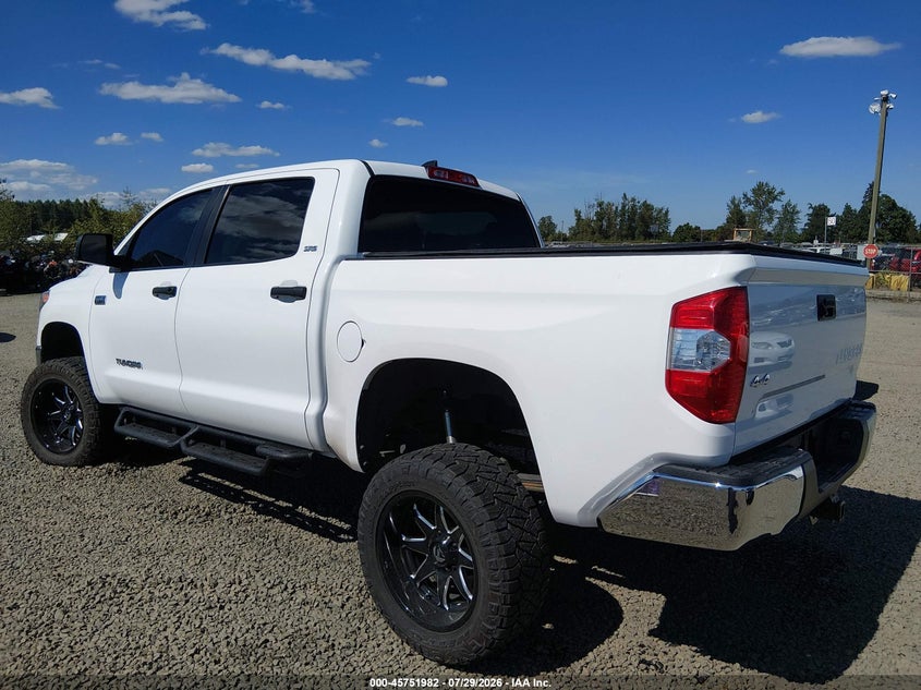 TOYOTA TUNDRA - zdjęcie 3