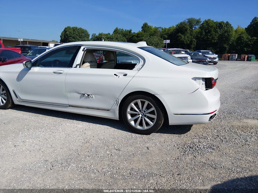 2017 BMW 740I auction photo 6