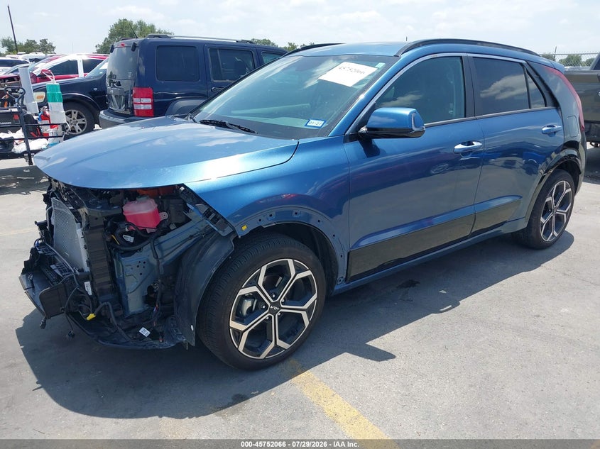 Vin: kndct3le2s5227077, lot: 46250788, kia niro sx touring 20252