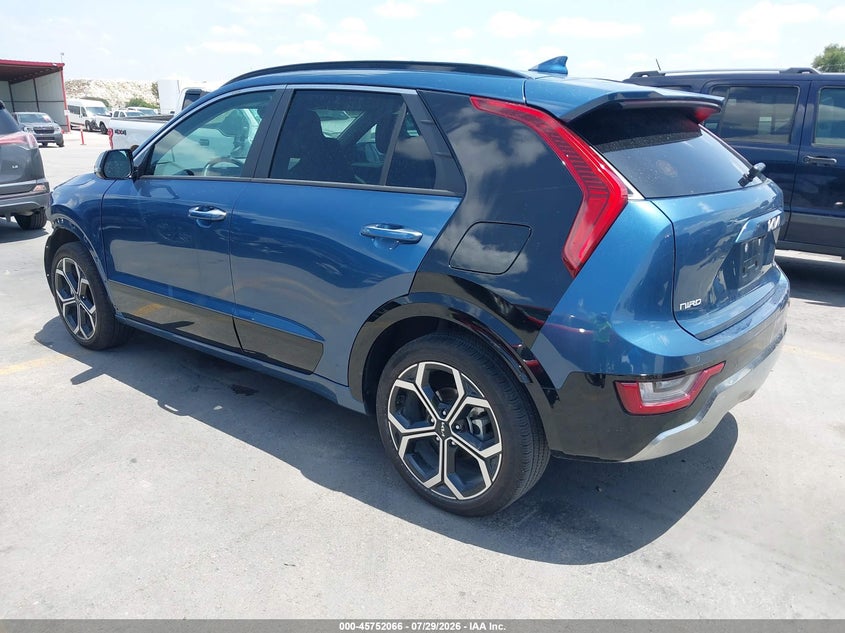 Vin: kndct3le2s5227077, lot: 46250788, kia niro sx touring 20253