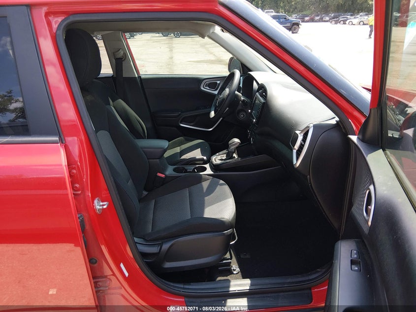 2020 KIA SOUL auction photo 5