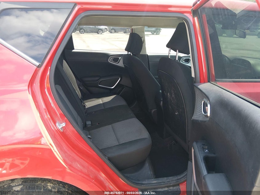 2020 KIA SOUL auction photo 8