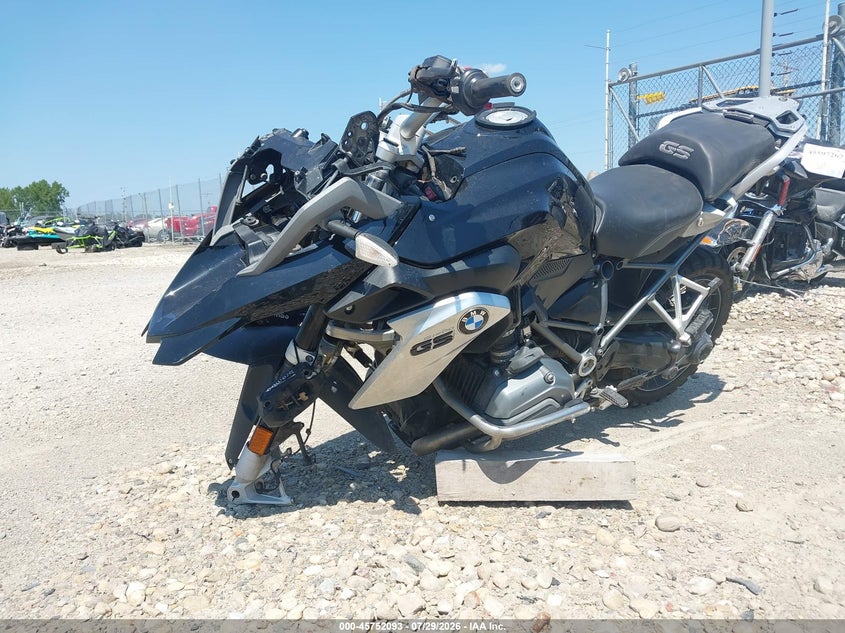 2016 BMW R1200 auction photo 2