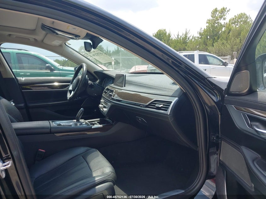 2019 BMW 740I auction photo 5