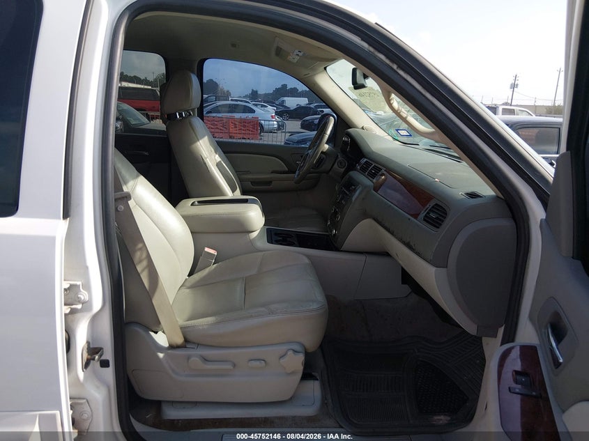 2009 GMC YUKON auction photo 5