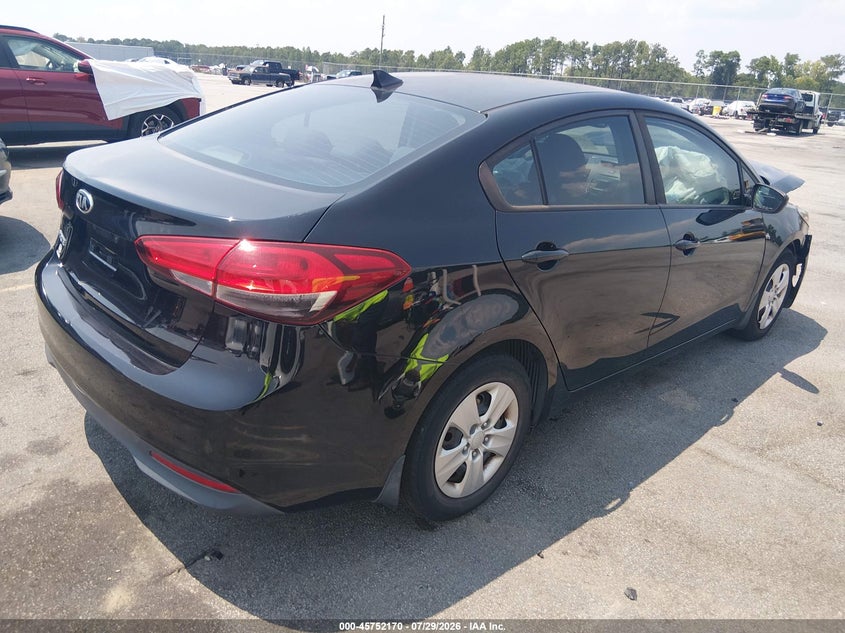 Vin: 3kpfk4a71je236415, lot: 46250892, kia forte lx 20184