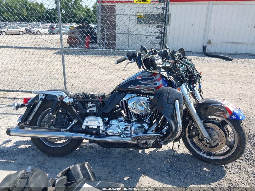 2008 HARLEY-DAVIDSON FLHTCUI auction photo 8